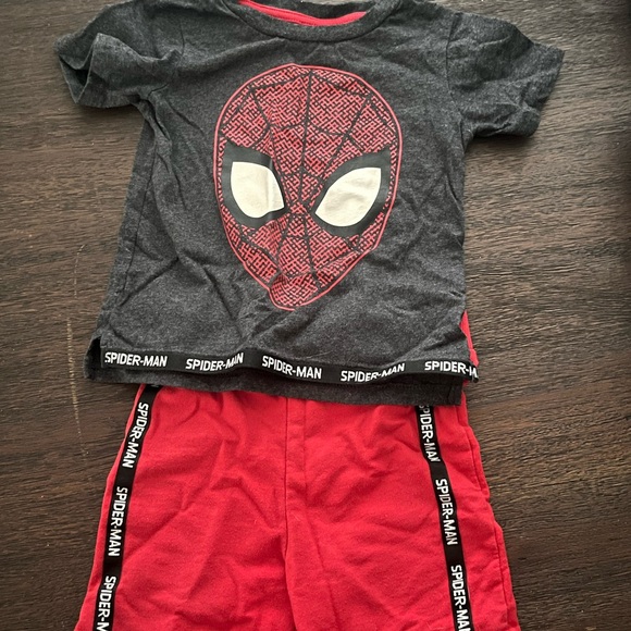 15 Piece Super Hero Boys Clothes Bundle- assorted from 3T-4T - Picture 6 of 11